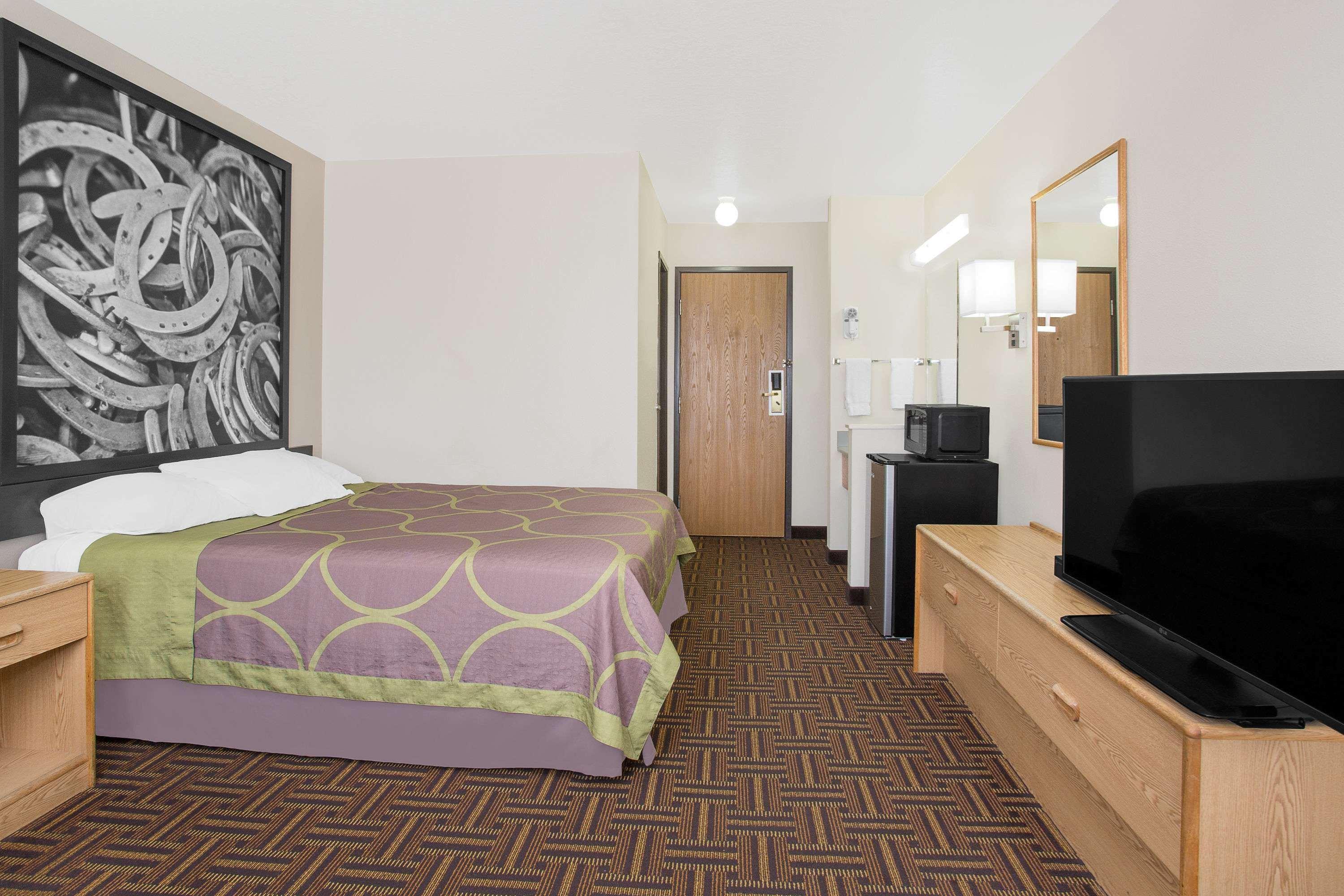 Super 8 By Wyndham